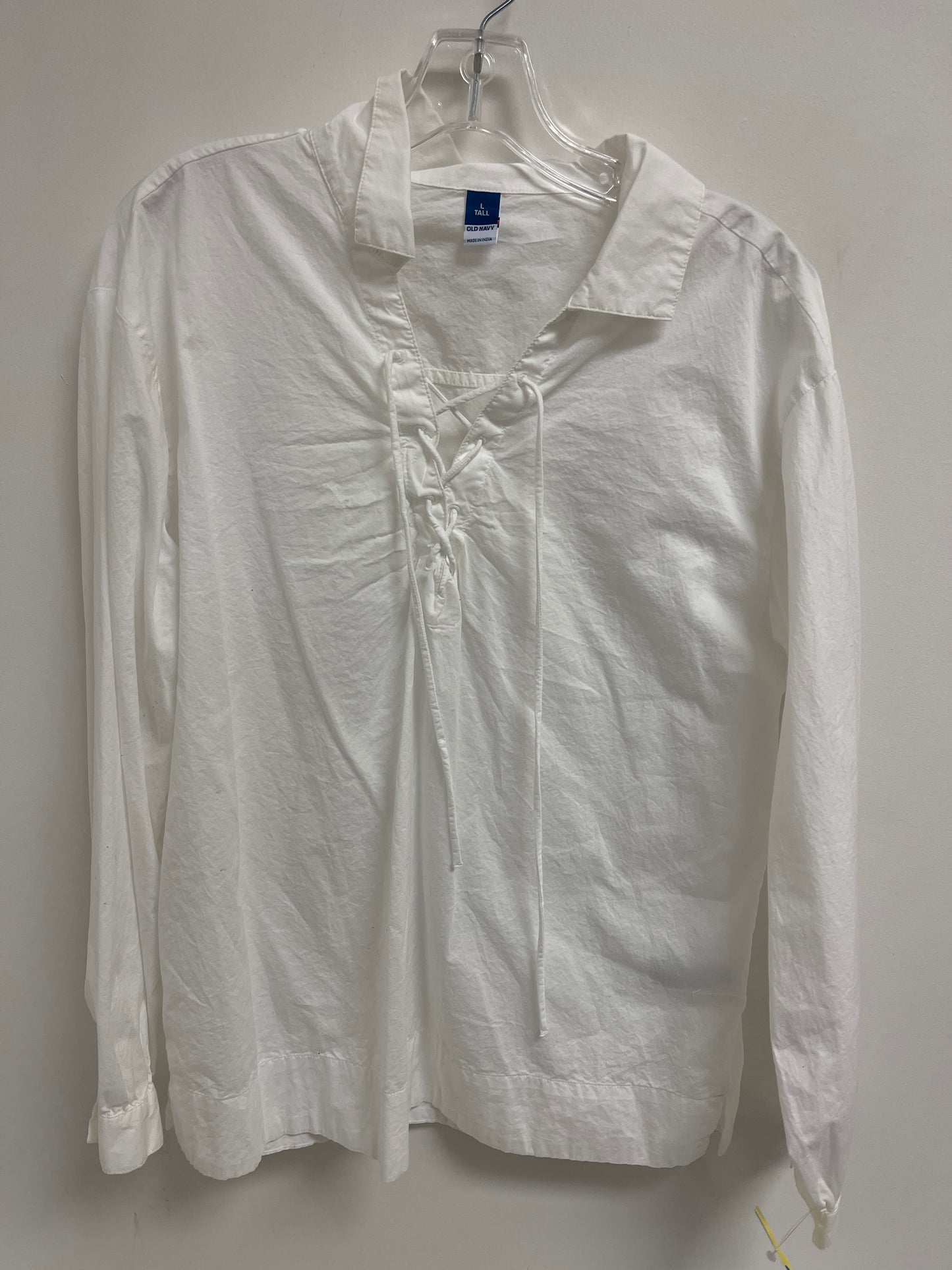 Top Long Sleeve By Old Navy In White, Size: L