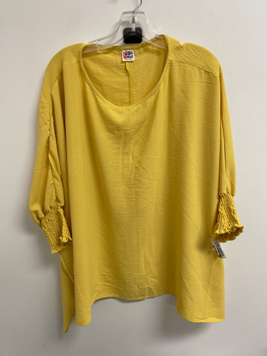 Top Long Sleeve By Zigzag Stripe In Yellow, Size: M