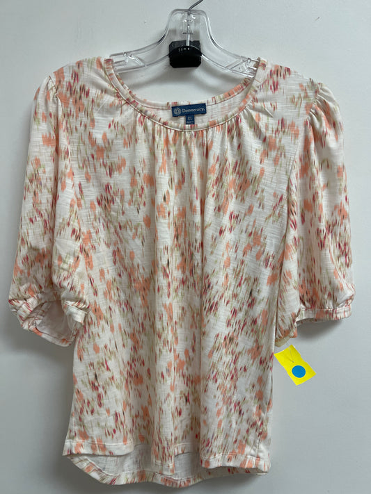 Top Short Sleeve By Democracy In Pink & White, Size: Xl