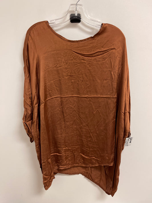 Top Short Sleeve By Clothes Mentor In Brown, Size: L