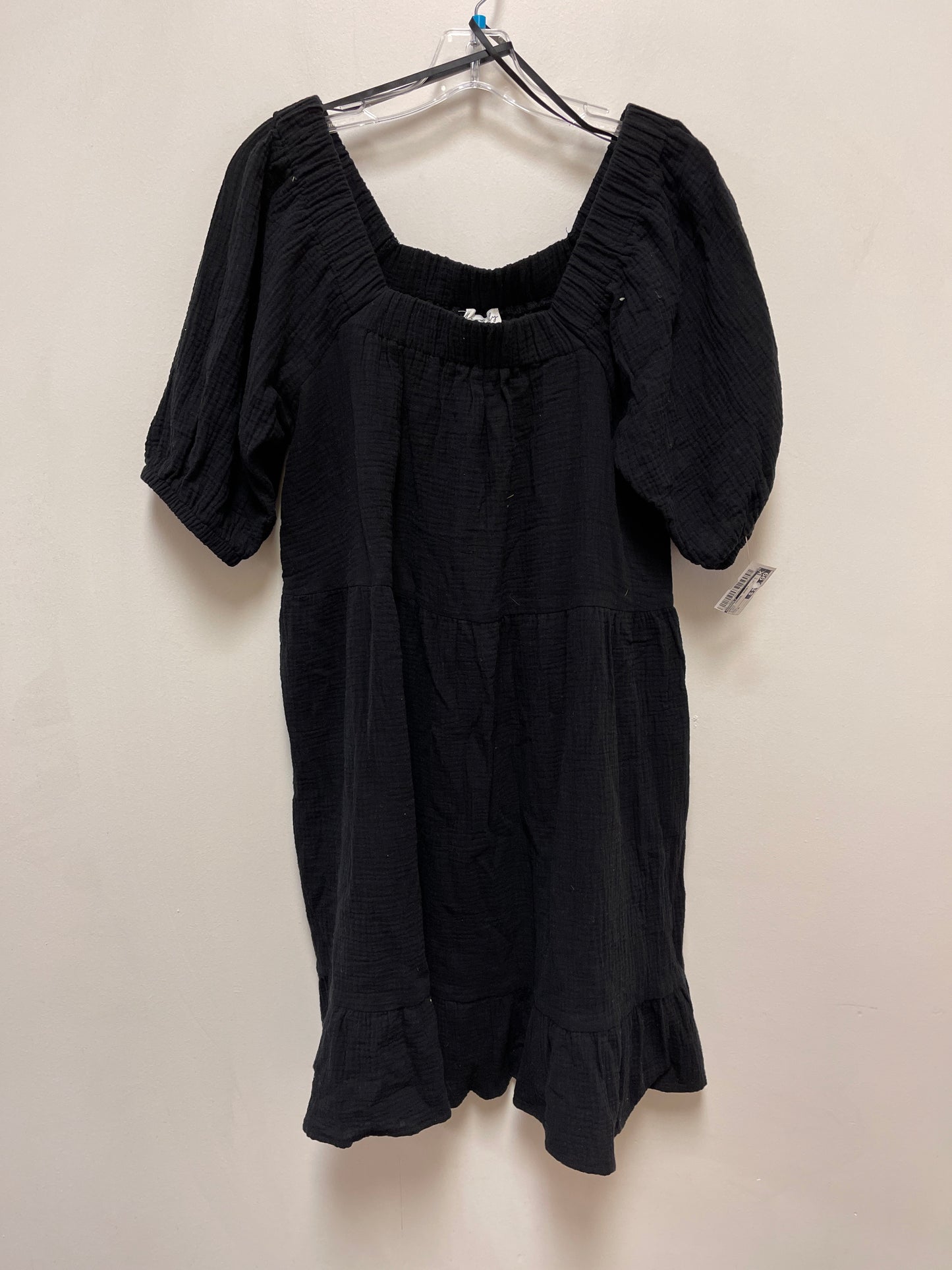 Dress Casual Short By Wonderly In Black, Size: M