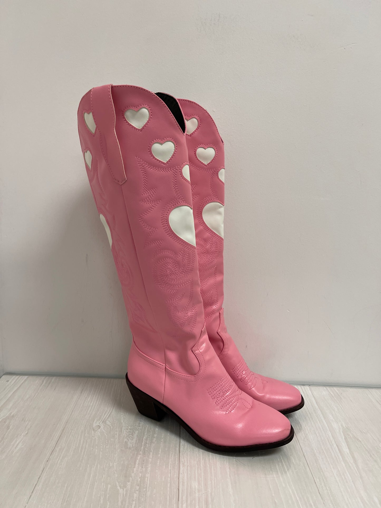 Boots Western By Clothes Mentor In Pink, Size: 8.5