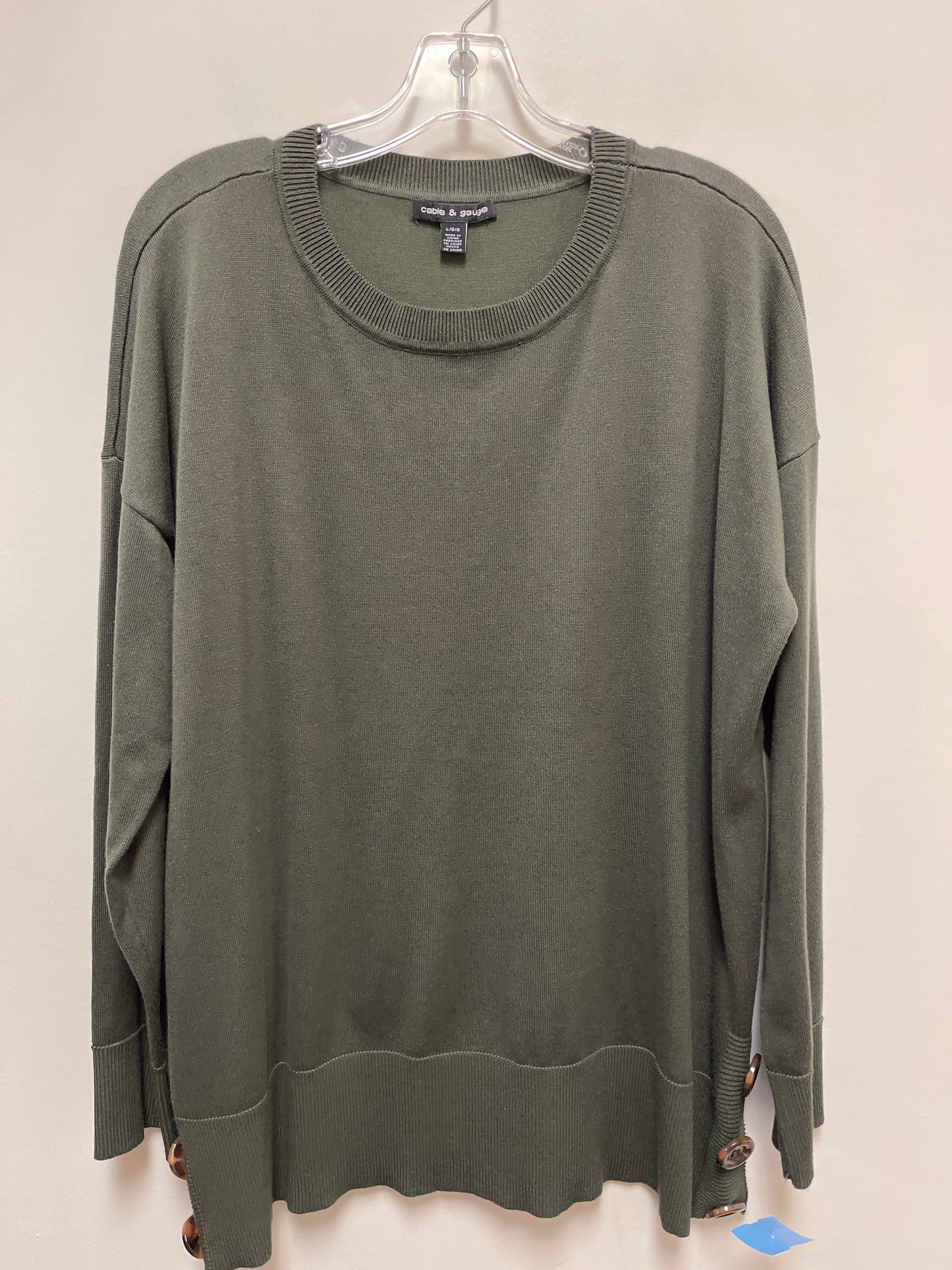 Top Long Sleeve By Cable And Gauge In Green, Size: L