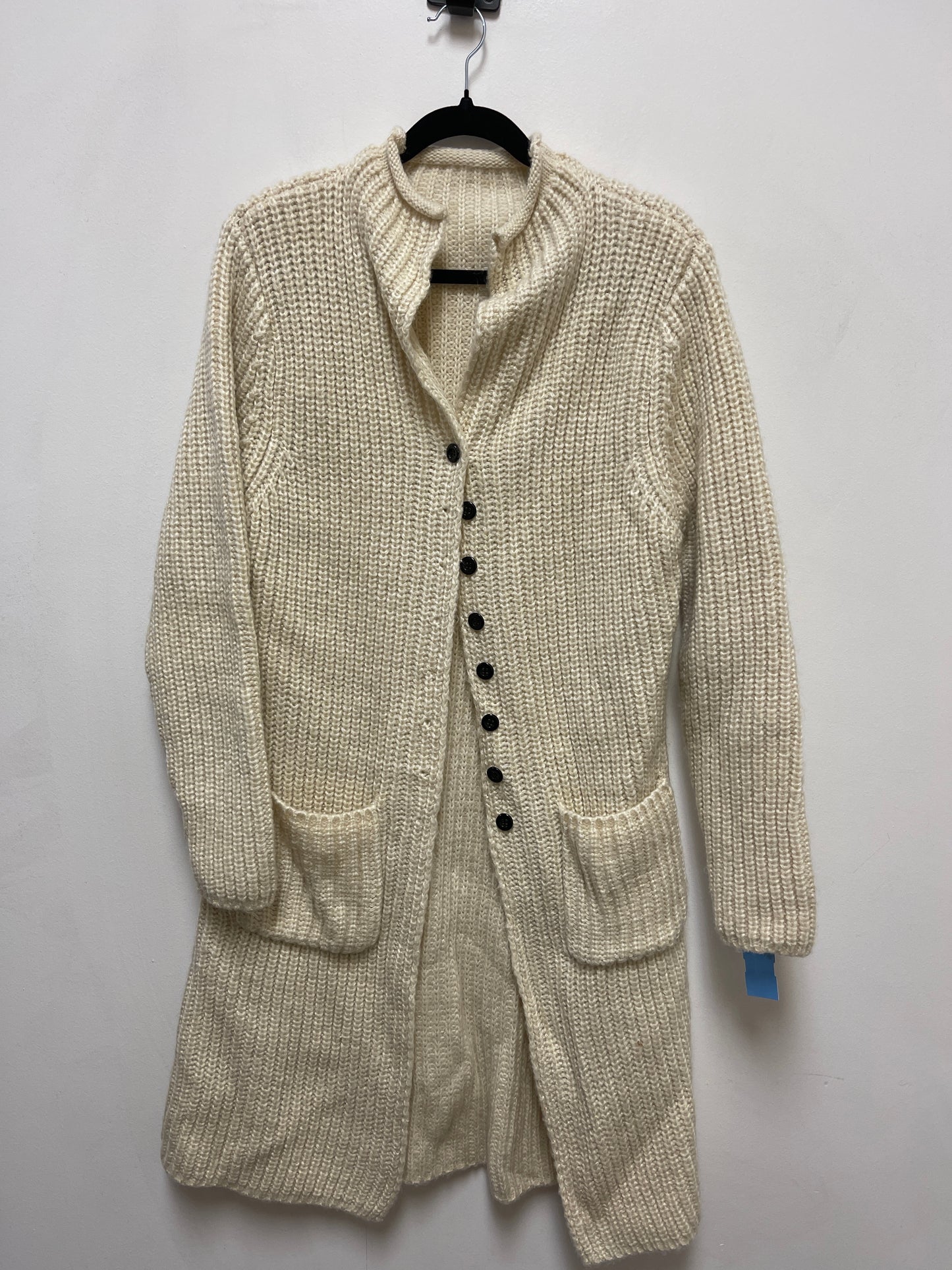 Cardigan By Clothes Mentor In Cream, Size: Xl