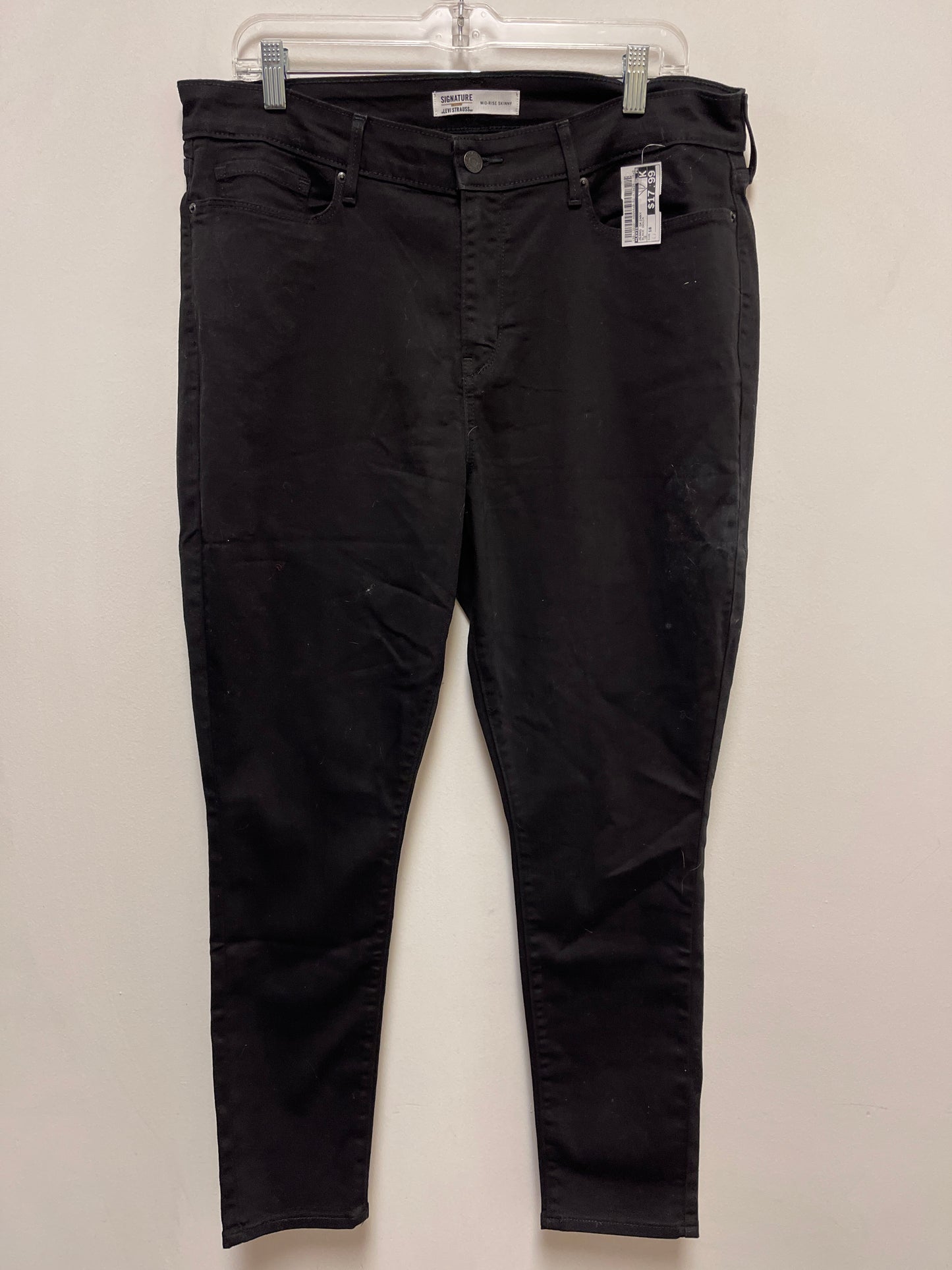 Jeans Skinny By Levis In Black Denim, Size: 18