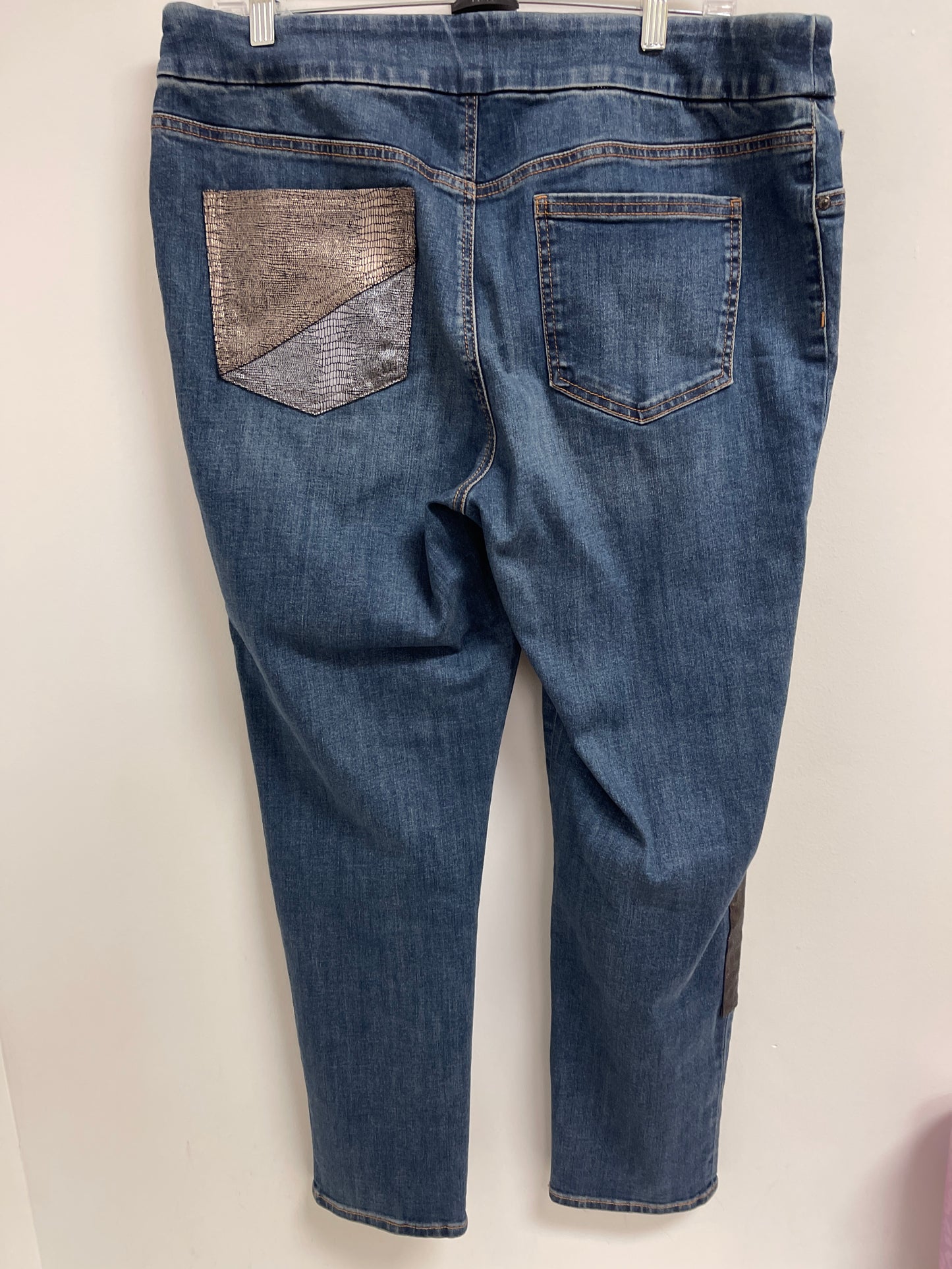 Jeans Skinny By Chicos In Blue Denim, Size: 12