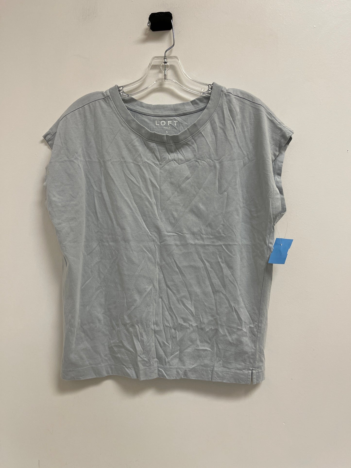 Top Short Sleeve By Loft In Grey, Size: S