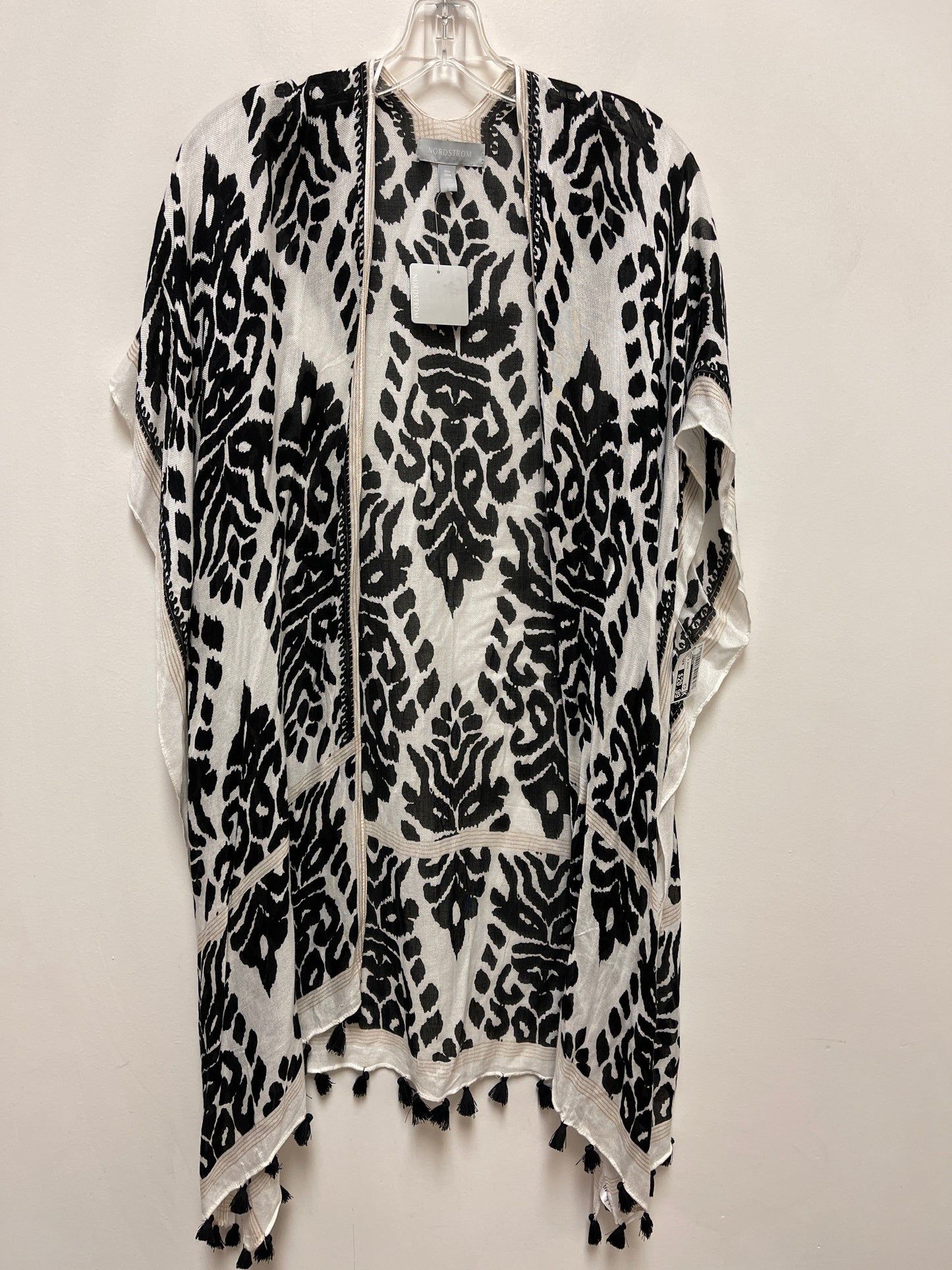 Kimono By Nordstrom In Black & White, Size: Osfm