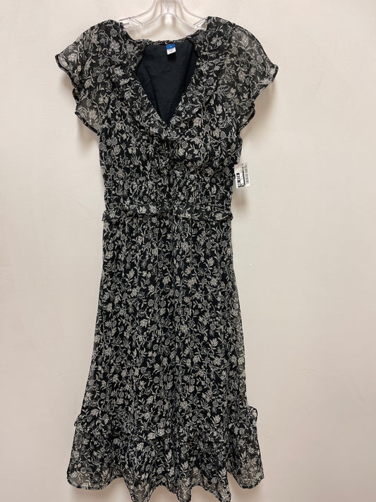 Dress Casual Midi By Old Navy In Black & White, Size: S