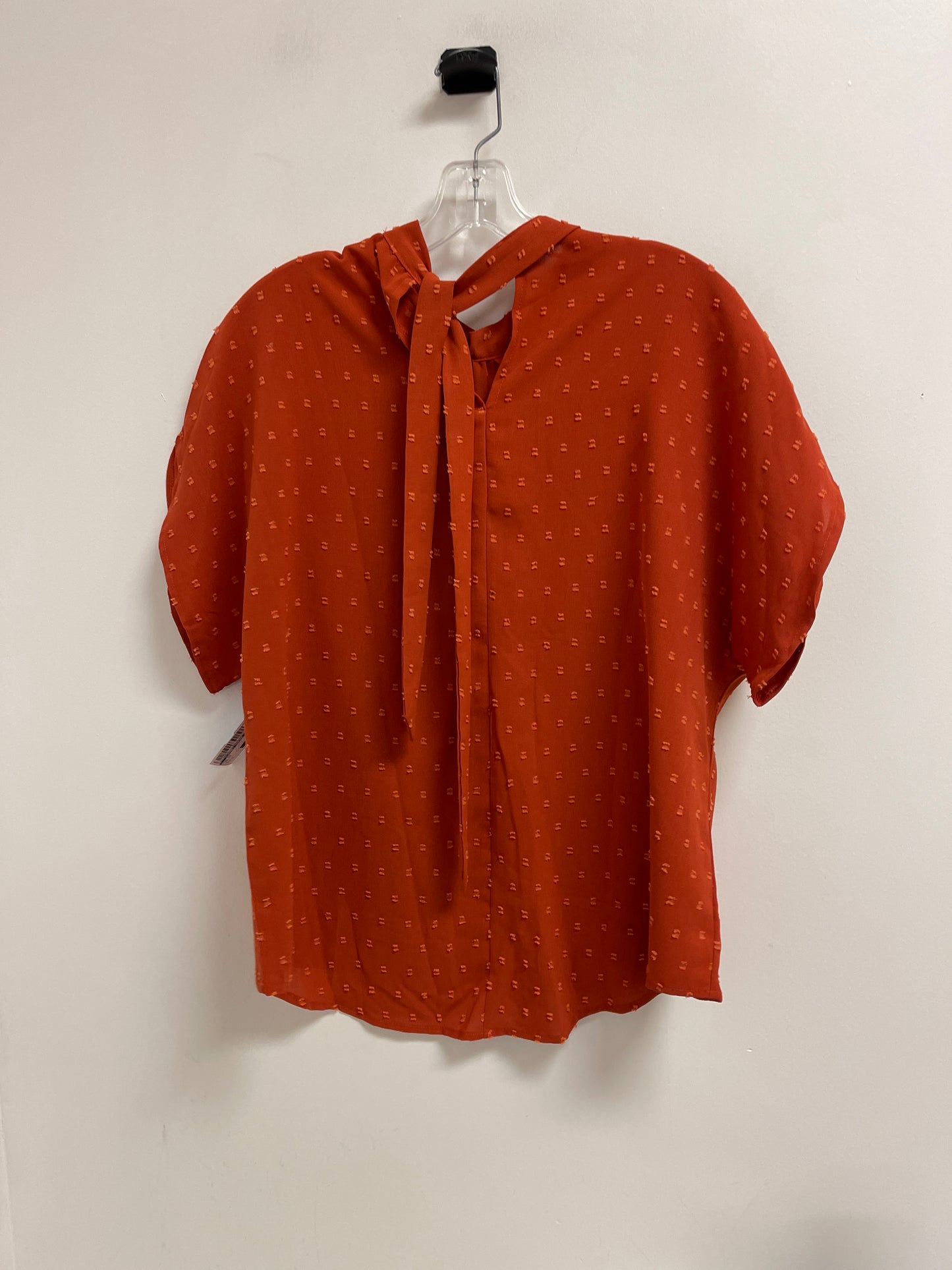 Top Short Sleeve By Clothes Mentor In Orange, Size: S