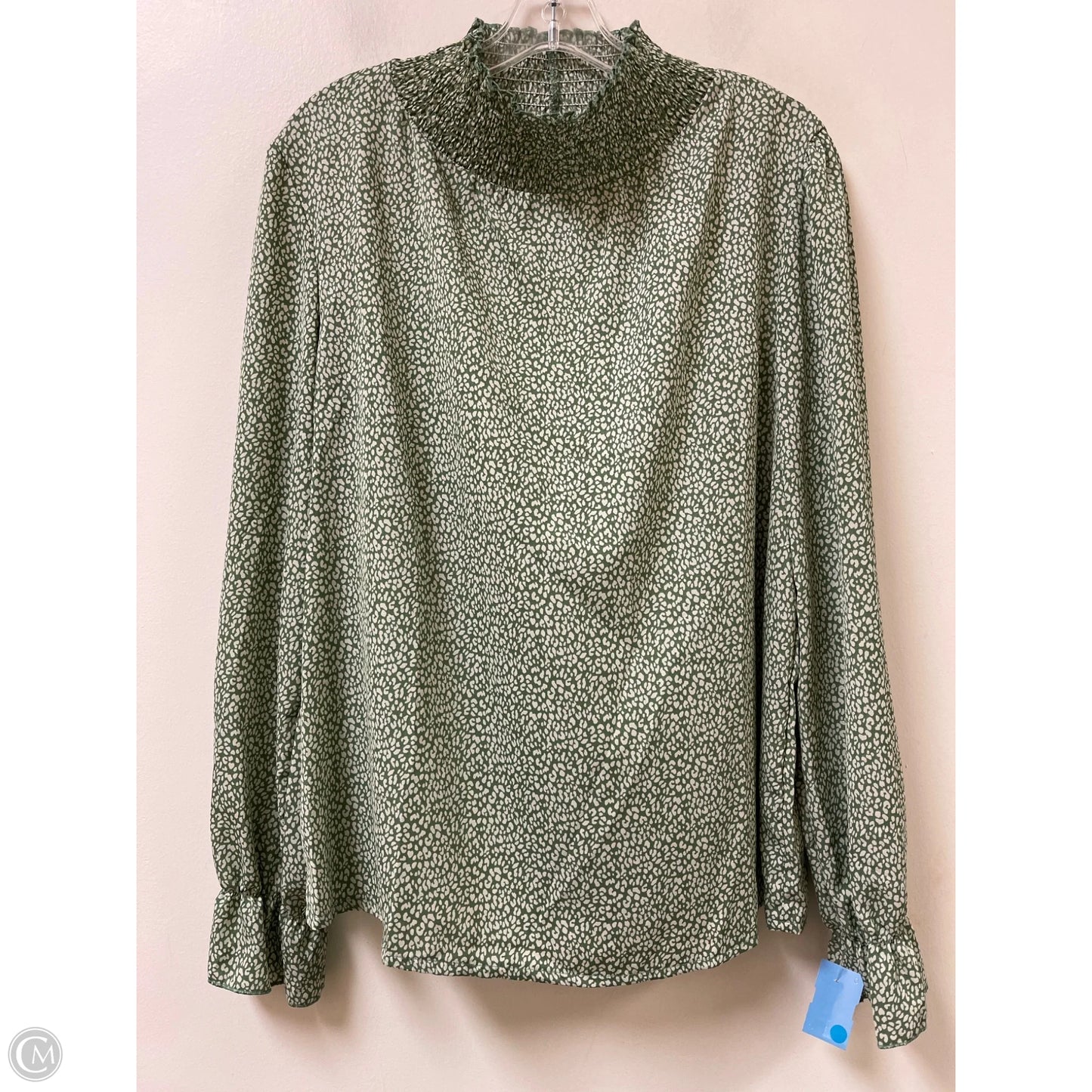 Top Long Sleeve By Clothes Mentor In Green, Size: S