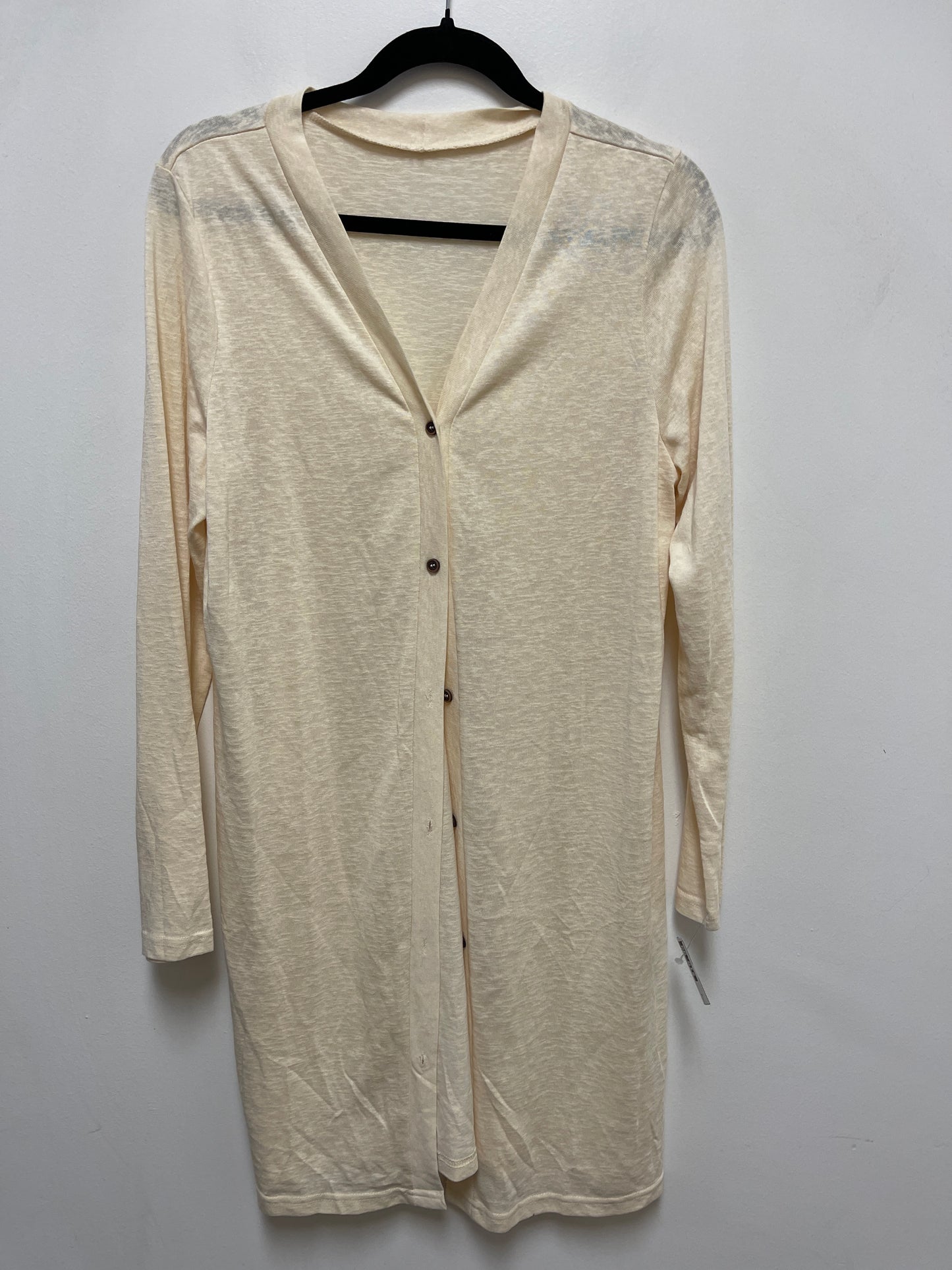 Sweater Cardigan By Clothes Mentor In Cream, Size: M