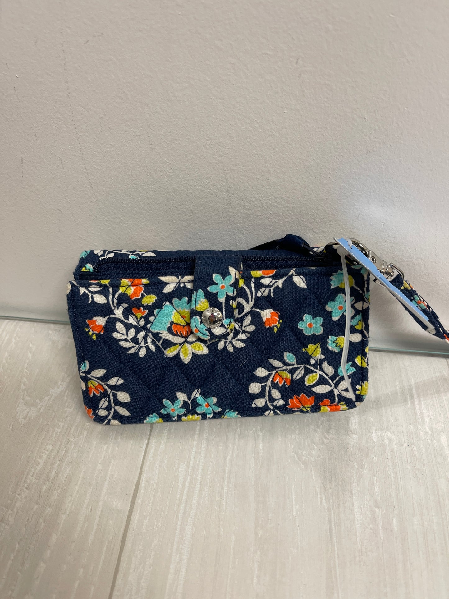 Wallet By Vera Bradley, Size: Small