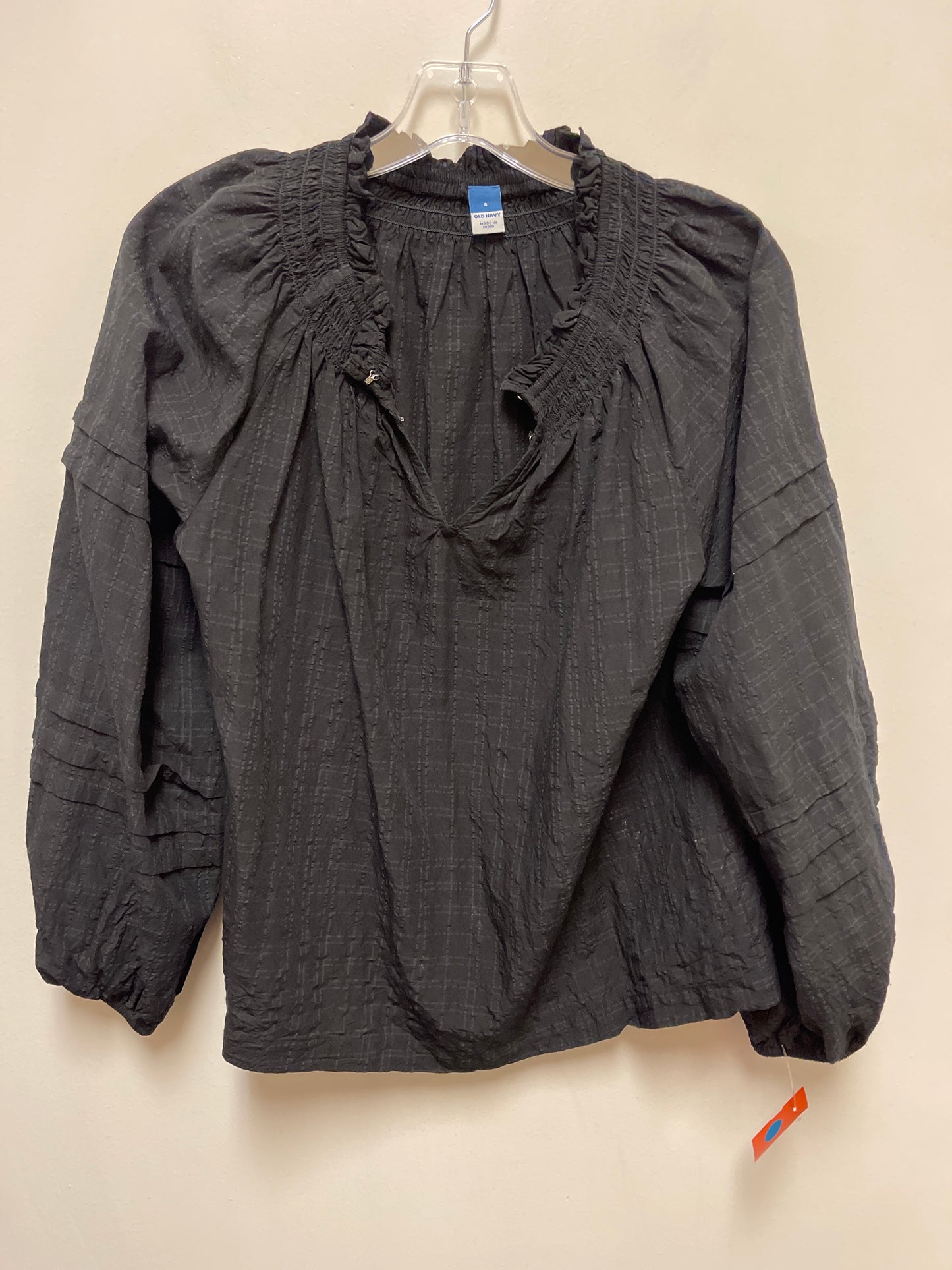 Top Long Sleeve By Old Navy In Black, Size: S