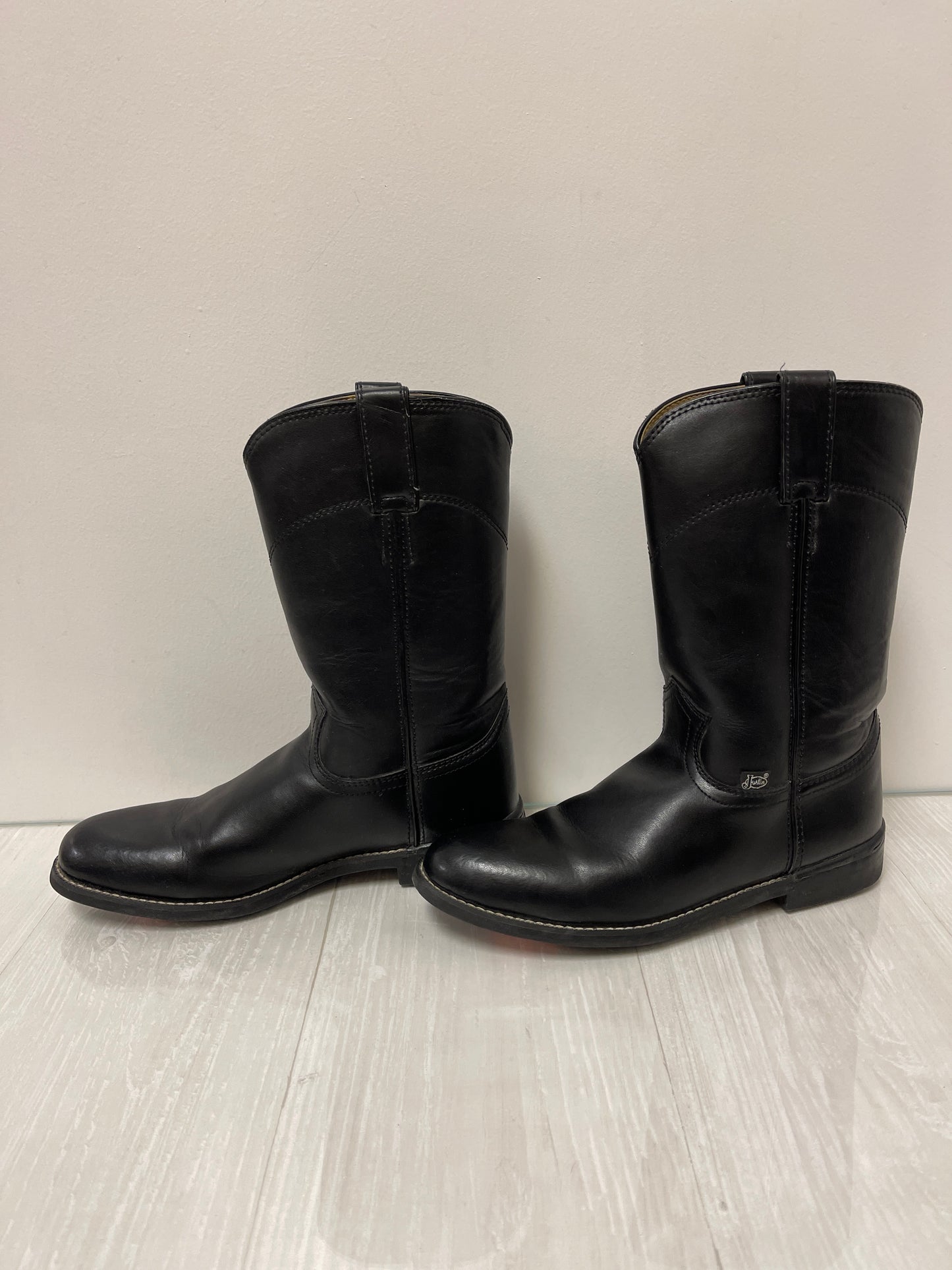 Boots Western By Justin In Black, Size: 8