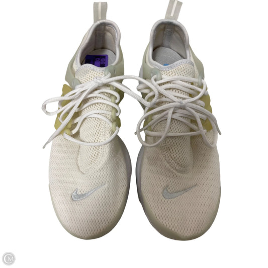 Shoes Athletic By Nike In White, Size: 7