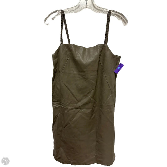 Dress Casual Short By Clothes Mentor In Green, Size: M