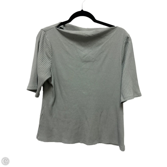 Top Short Sleeve By Old Navy In Green, Size: Xl