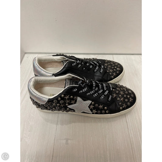 Shoes Sneakers By Vintage Havana In Black, Size: 9