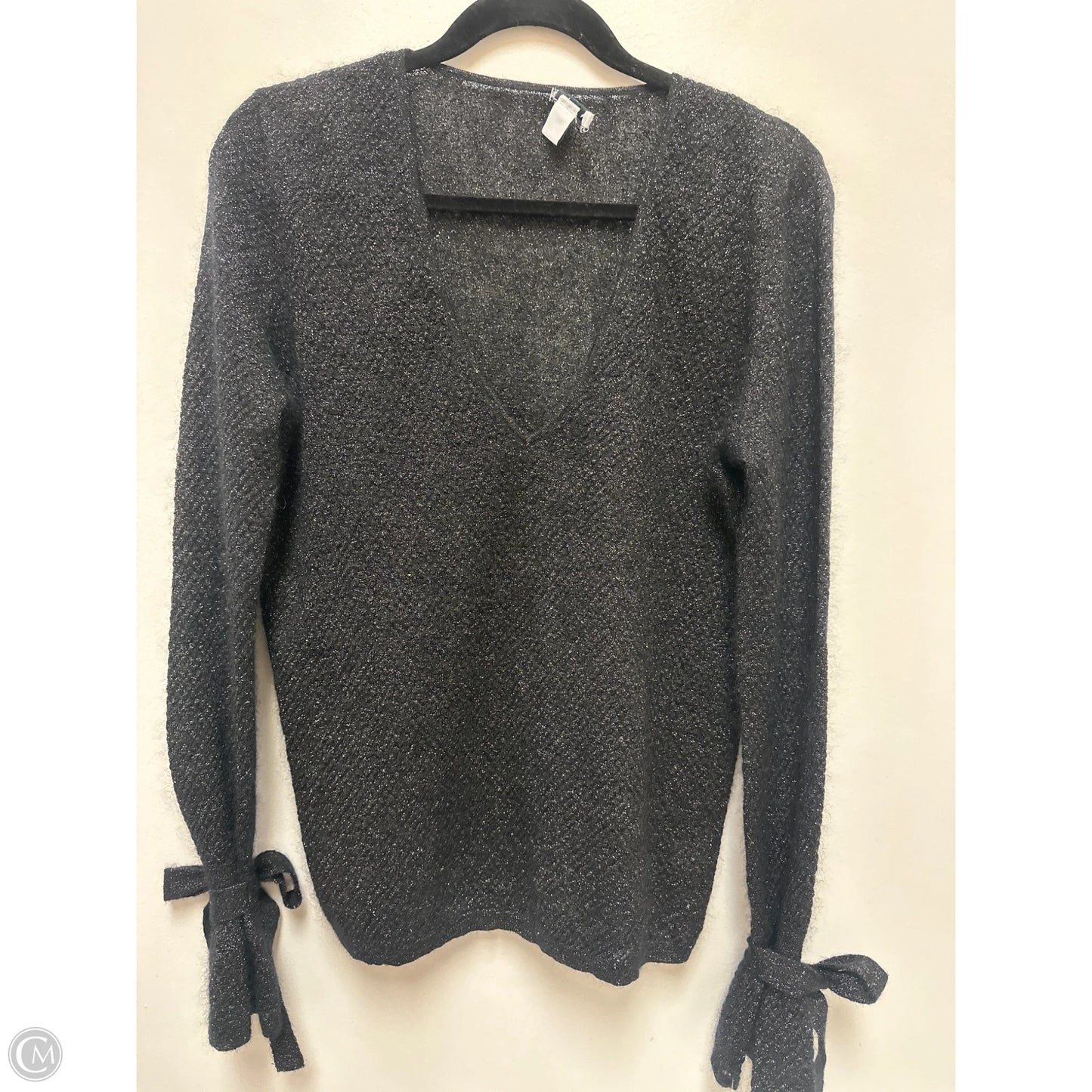 Sweater By Clothes Mentor In Black & Gold, Size: S