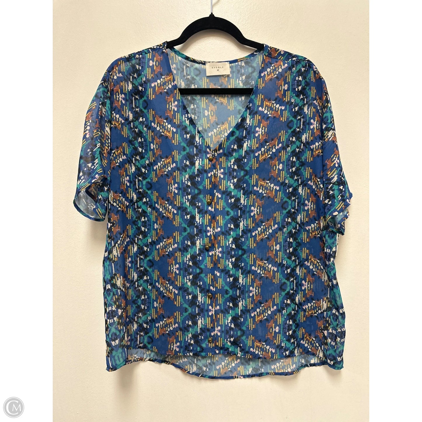 Top Short Sleeve By Everly In Blue & Pink, Size: M