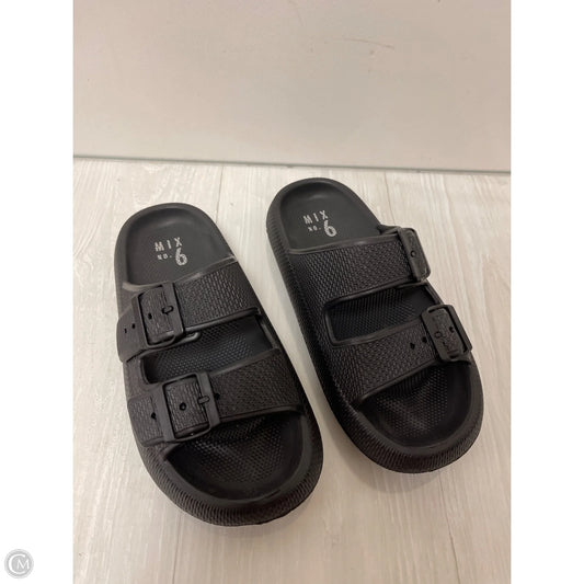 Sandals Flats By Mix No 6 In Black, Size: 7
