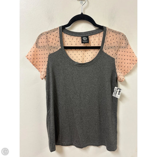 Top Short Sleeve By Bobeau In Grey, Size: S
