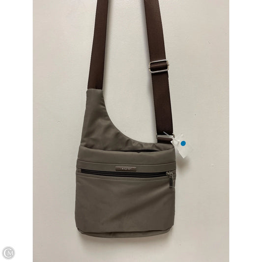 Crossbody By Clothes Mentor, Size: Medium