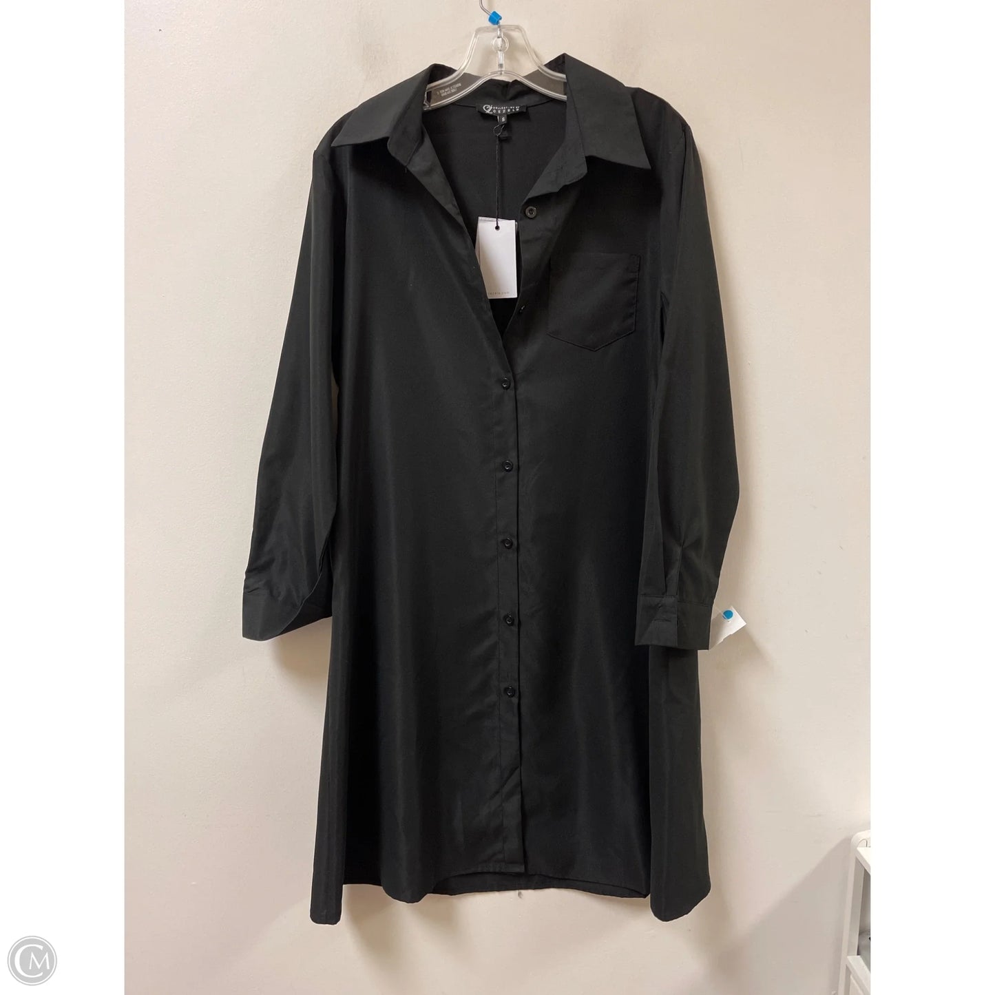 Dress Casual Short By Clothes Mentor In Black, Size: S