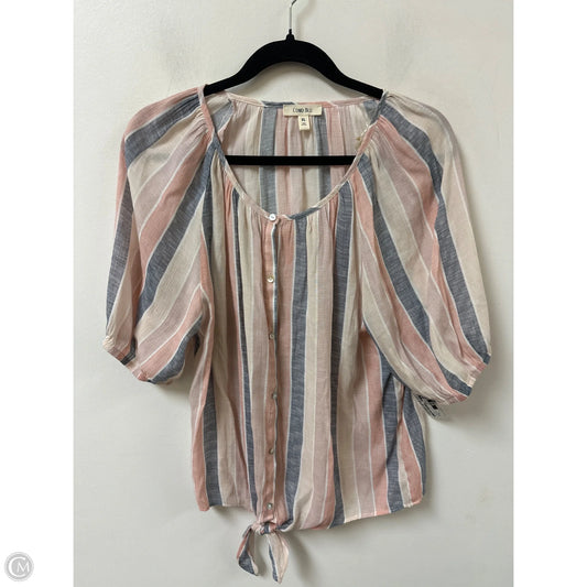 Top Short Sleeve By Clothes Mentor In Striped Pattern, Size: Xl