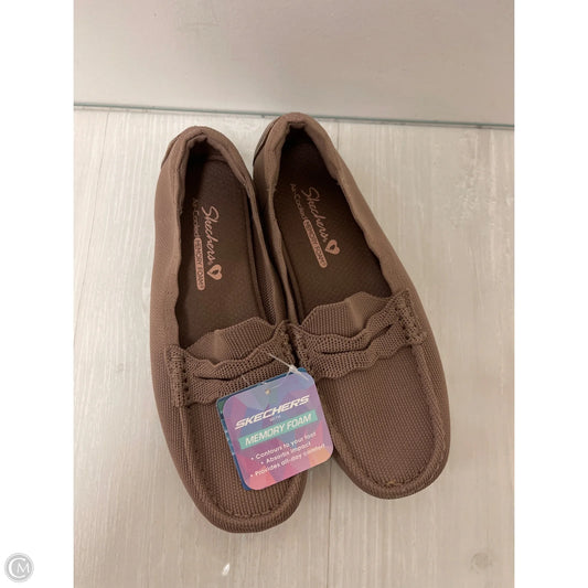 Shoes Flats By Skechers In Brown, Size: 5.5