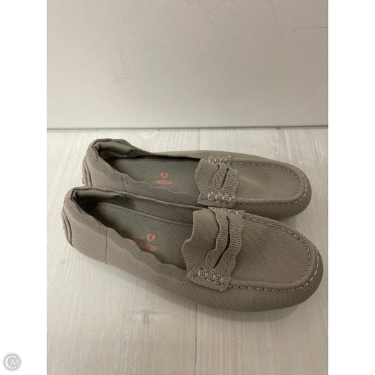 Shoes Flats By Skechers In Taupe, Size: 6