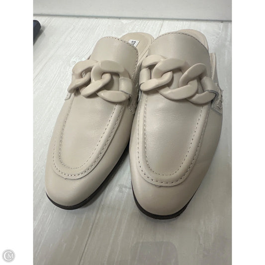 Shoes Flats By Steve Madden In White, Size: 8.5