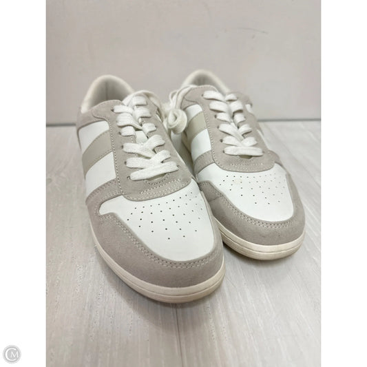 Shoes Sneakers By Universal Thread In Cream, Size: 7