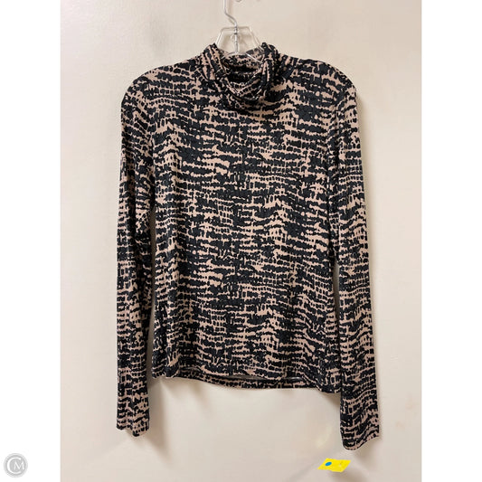 Top Long Sleeve By Evereve In Grey & Pink, Size: M