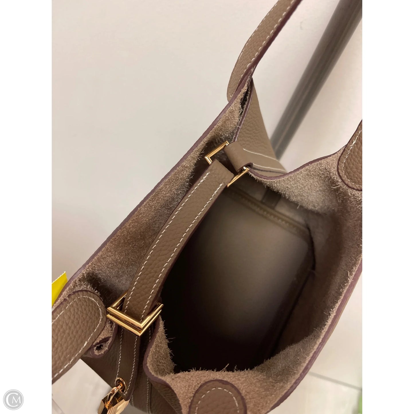 Handbag By Clothes Mentor, Size: Small