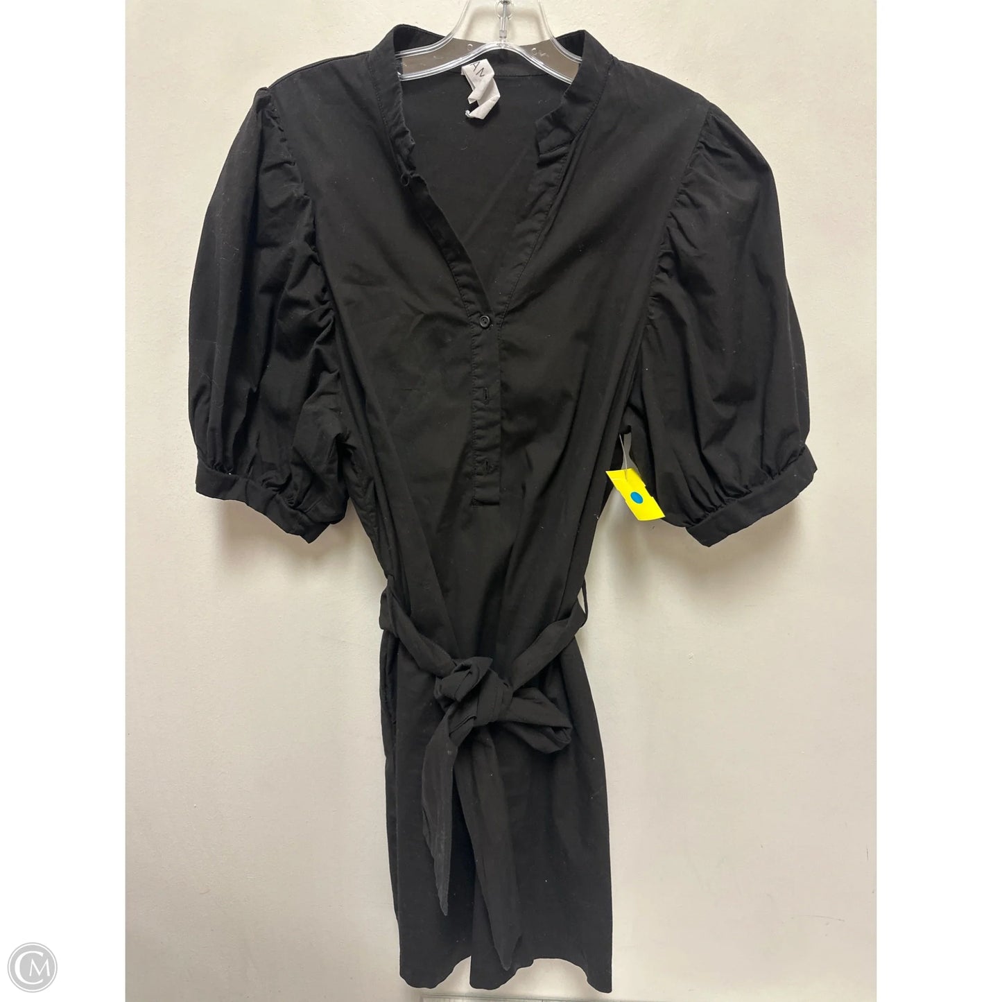 Dress Casual Short By Amadi In Black, Size: S
