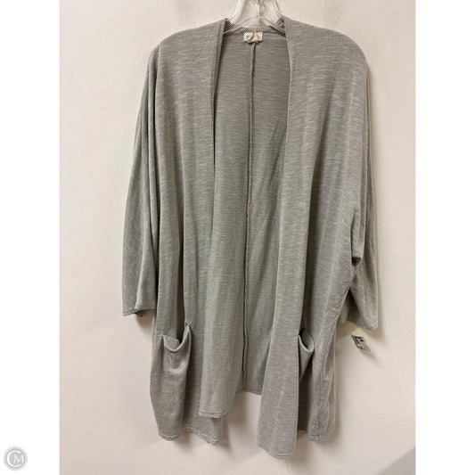Sweater Cardigan By Donni In Grey, Size: Osfm