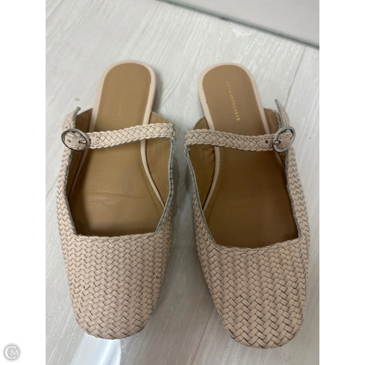 Shoes Flats By Anthropologie In Cream, Size: 6