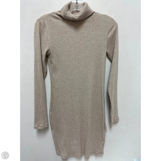 Dress Casual Short By Old Navy In Cream, Size: S