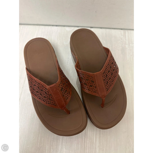Sandals Flip Flops By Fitflop In Brown, Size: 7