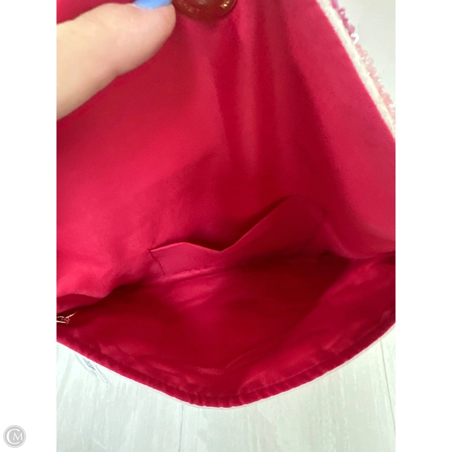 Clutch By Clothes Mentor, Size: Medium