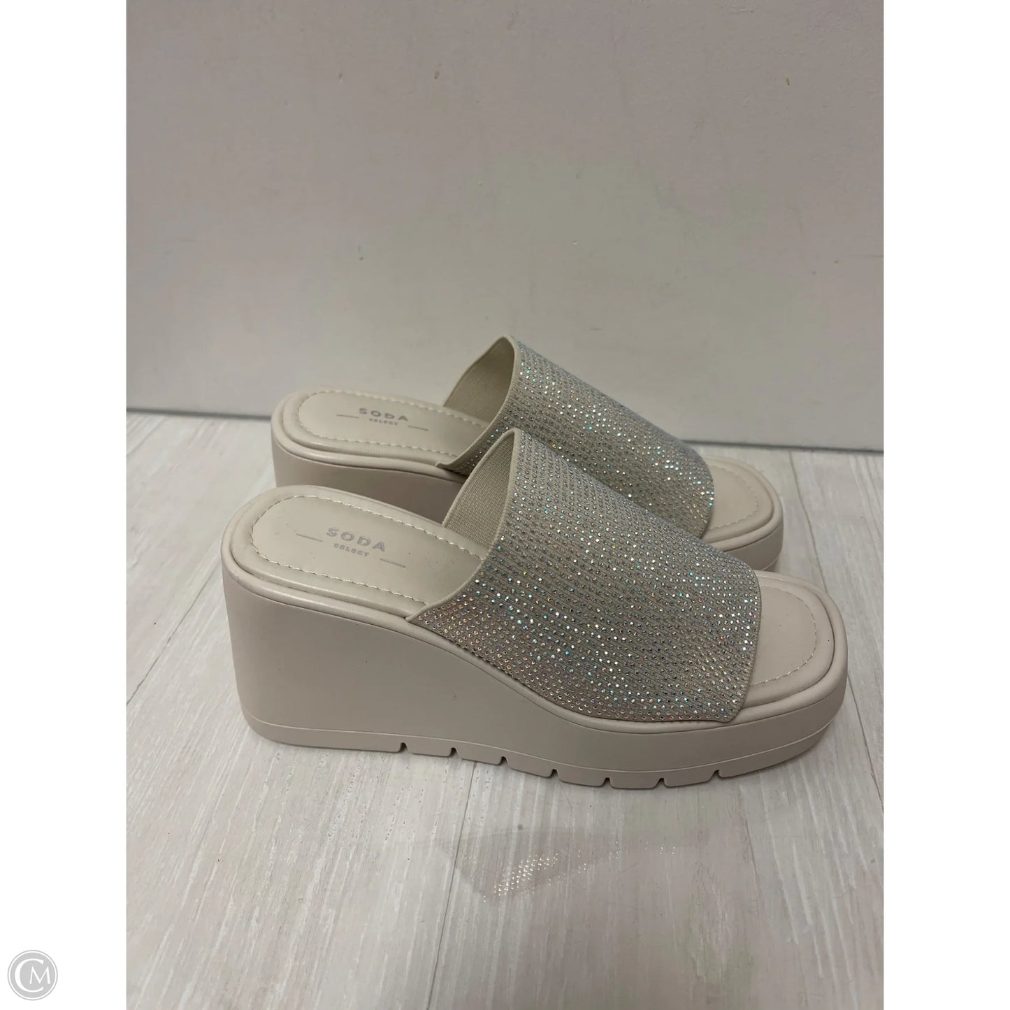 Sandals Flats By Soda In Cream, Size: 10