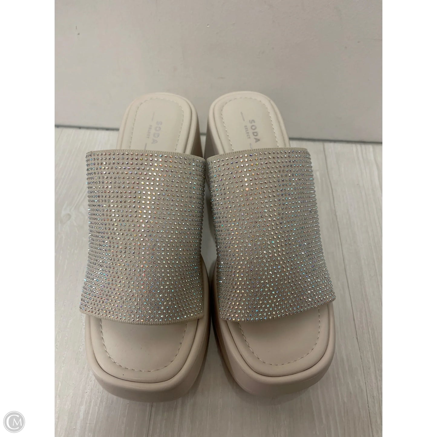 Sandals Flats By Soda In Cream, Size: 10