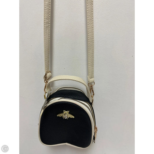Crossbody By Clothes Mentor, Size: Small