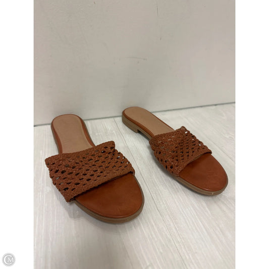 Sandals Flats By Universal Thread In Tan, Size: 9.5