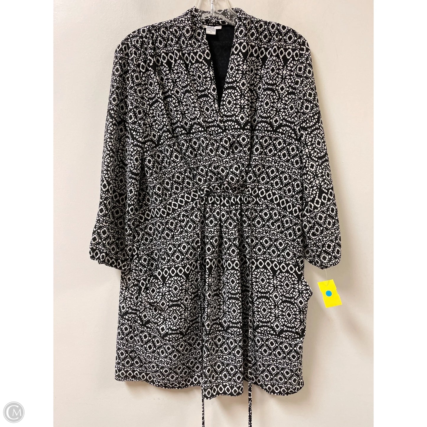 Top Long Sleeve By Bar Iii In Black & White, Size: S