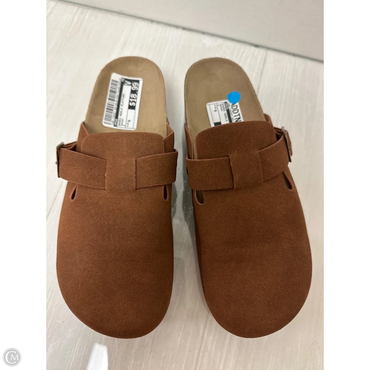 Shoes Heels Platform By Mia In Brown, Size: 6