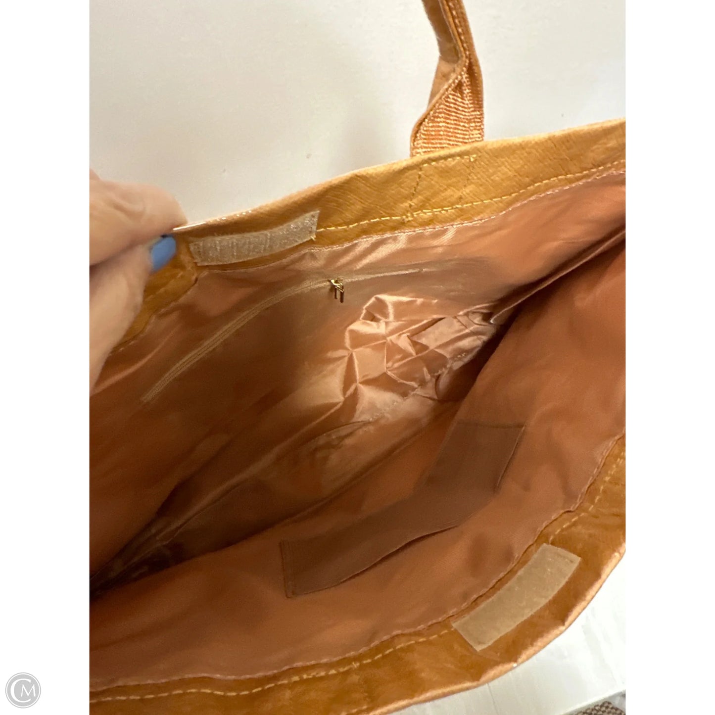 Tote By Clothes Mentor, Size: Large