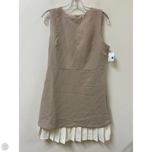 Dress Casual Short By Clothes Mentor In Cream, Size: L